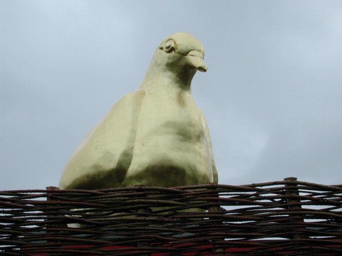 Golden Pigeon I at the Floriad