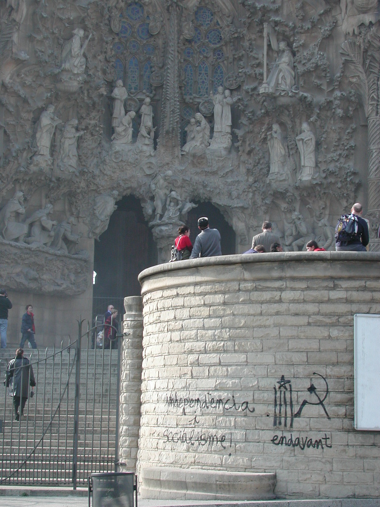 Cathedral of the Holy Family with more Socialists